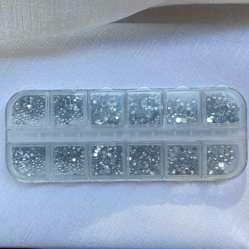 Silver nail art beads!